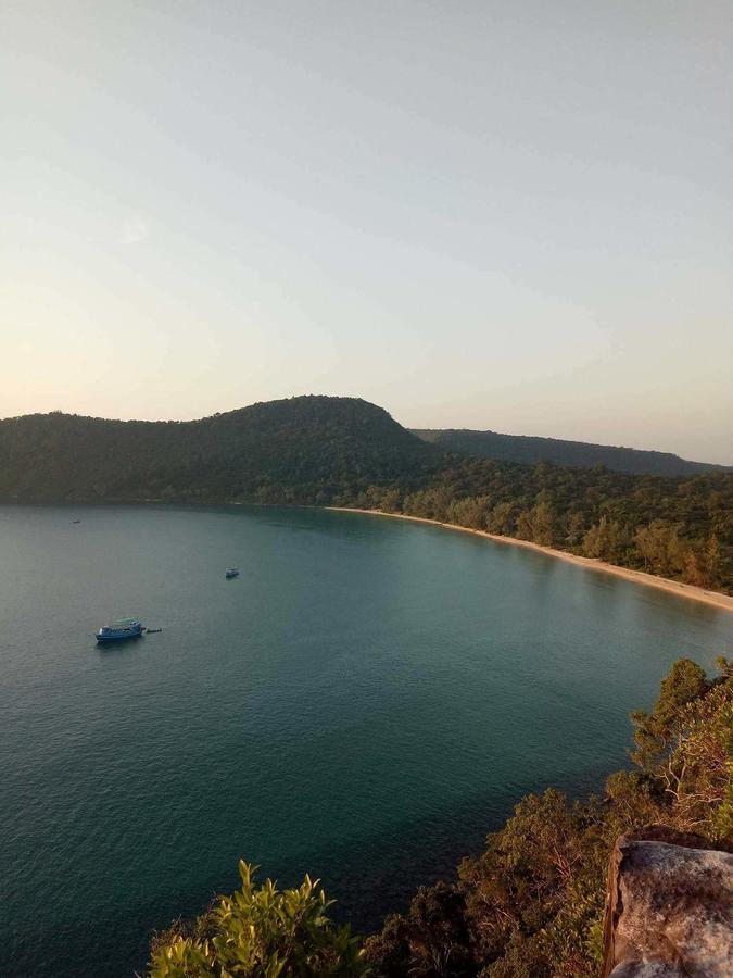 Hostel Jungle Republic Koh Rong Sanloem Exterior foto